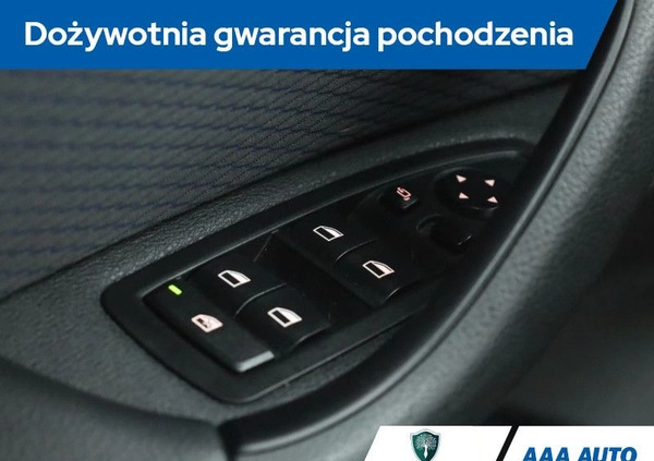 BMW X1 cena 91000 przebieg: 103949, rok produkcji 2017 z Sulejówek małe 326